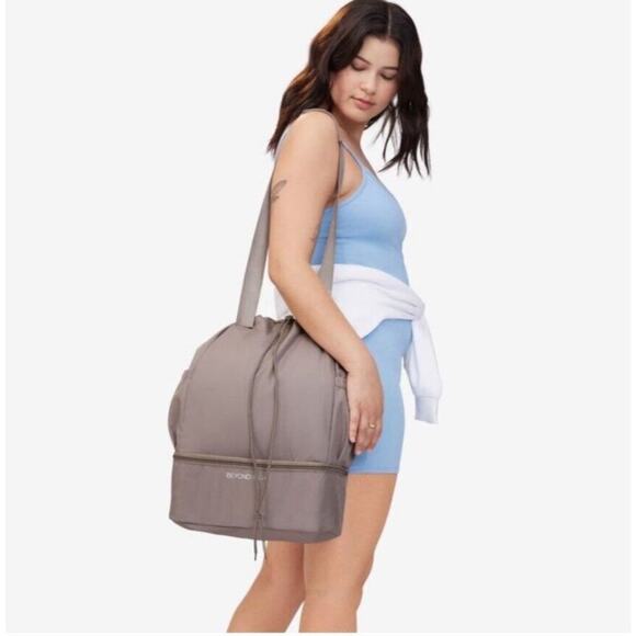 Beyond Yoga Convertible Backpack Birch Tote Bag - Picture 1 of 8